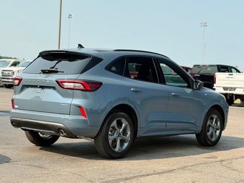 Used 2023 Ford Escape ST-Line AWD/4WD image 32