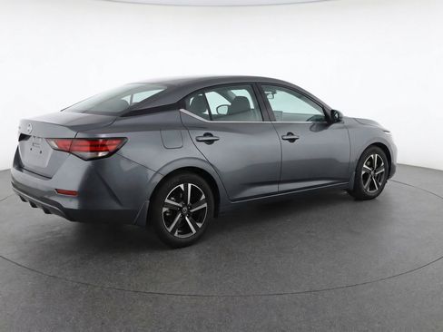 Used 2025 Nissan Sentra SV FWD image 9