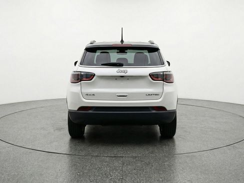 Used 2025 Jeep Compass Limited AWD/4WD image 7
