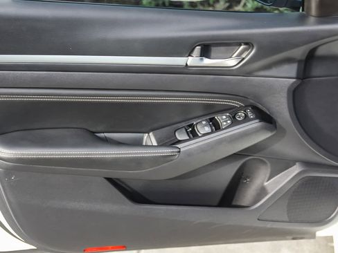 Used 2020 Nissan Altima 2.5 SL image 17