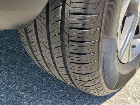 Used 2019 Honda CR-V EX image 33