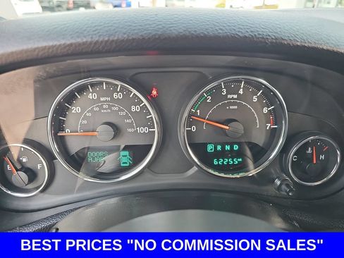 Used 2016 Jeep Wrangler Unlimited Sport w/ Connectivity Group AWD/4WD image 18