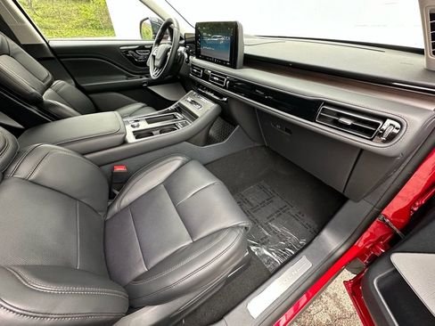 New 2026 Lincoln Aviator Reserve AWD/4WD image 23