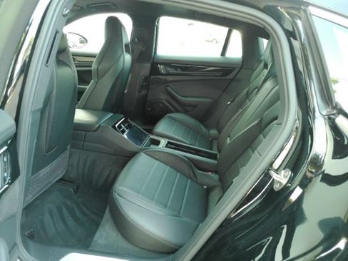 Used 2025 Porsche Panamera 4 AWD/4WD image 21