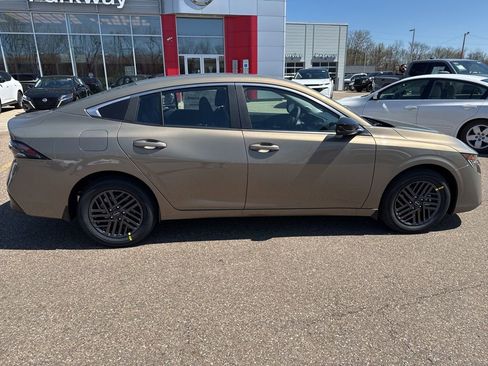 New 2026 Nissan Sentra SV image 8