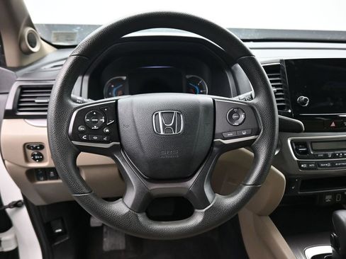 Used 2020 Honda Pilot EX image 15