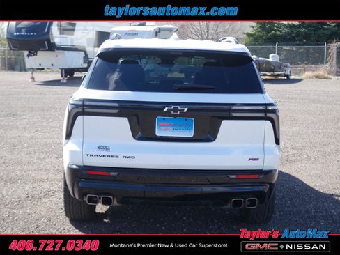 Used 2024 Chevrolet Traverse RS w/ LPO, Floor Liner Package AWD/4WD image 47