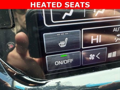 Used 2021 Subaru Legacy Premium image 14