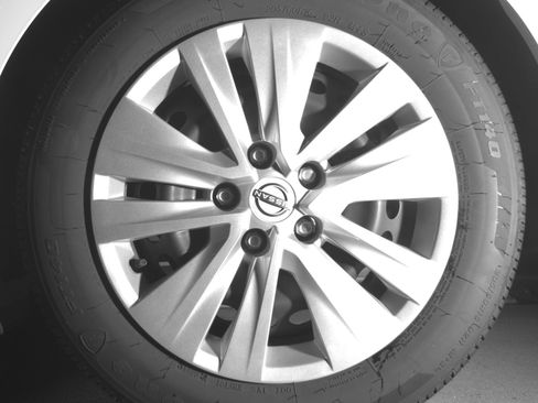 Used 2025 Nissan Sentra S FWD image 14