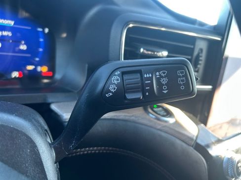 Used 2021 Ford Explorer Platinum w/ Equipment Group 601A image 24