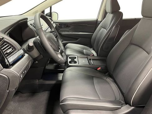 New 2026 Honda Odyssey Elite image 13