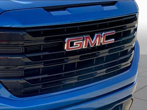 Used 2024 GMC Sierra 1500 Elevation w/ X31 Off-Road Package AWD/4WD image 28