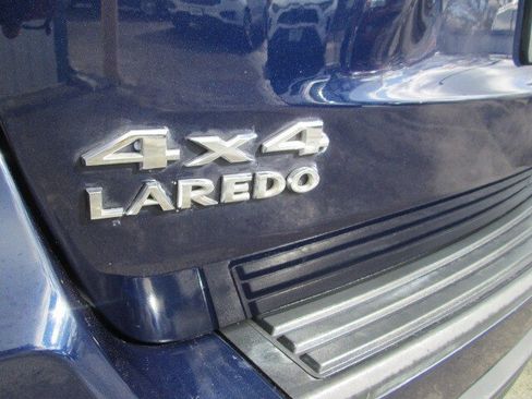 Used 2012 Jeep Grand Cherokee Laredo image 7