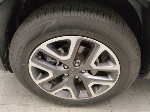 Used 2016 Jeep Renegade Latitude image 31