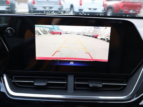 New 2026 Chevrolet Trax RS w/ Driver Confidence Package image 12