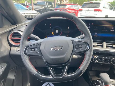 New 2026 Chevrolet Trax RS w/ Driver Confidence Package FWD image 6