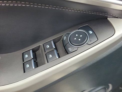 Used 2023 Ford Explorer XLT w/ Equipment Group 202A AWD/4WD image 25