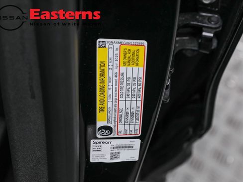 Used 2024 Chevrolet Equinox RS FWD image 33