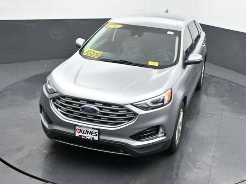 Used 2022 Ford Edge Titanium image 14