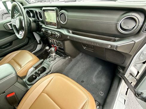 Used 2022 Jeep Wrangler Unlimited Rubicon 4xe w/ Cold Weather Group image 34