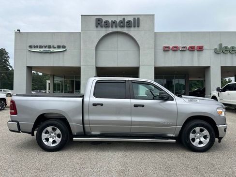 Used 2024 RAM 1500 Big Horn RWD image 8