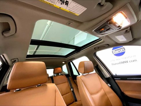 Used 2016 BMW X3 xDrive28i image 13