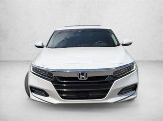 Used 2018 Honda Accord Touring video 2