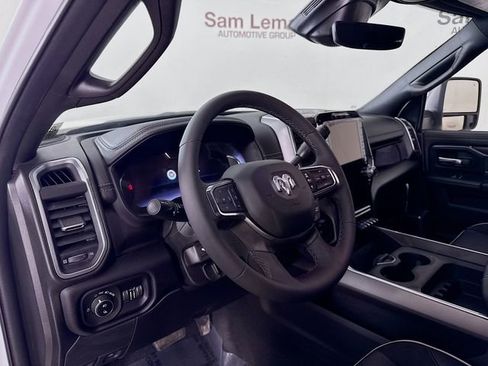 Used 2025 RAM 2500 Laramie image 9