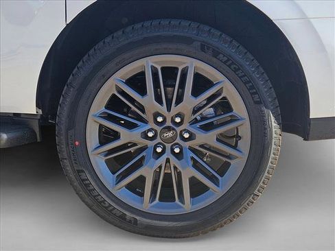 New 2026 Ford Expedition Max Platinum w/ Stealth Appearance Package image 10