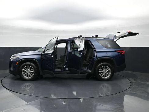 Used 2023 Chevrolet Traverse LT AWD/4WD image 50