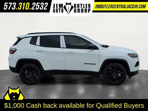 New 2026 Jeep Compass Latitude image 10