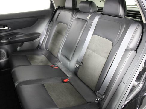 Used 2023 Nissan Ariya FWD image 29