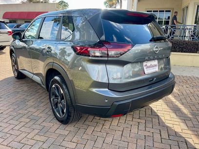 Used 2024 Nissan Rogue SV