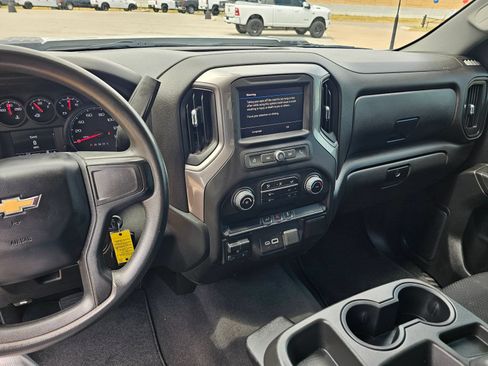 Used 2023 Chevrolet Silverado 2500 Custom w/ Custom Value Package AWD/4WD image 20