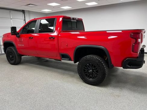 Used 2024 Chevrolet Silverado 2500 ZR2 w/ Technology Package AWD/4WD image 7