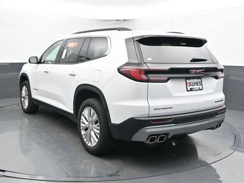 Used 2024 GMC Acadia Elevation FWD image 10