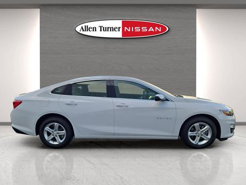 Used 2024 Chevrolet Malibu LS FWD image 5