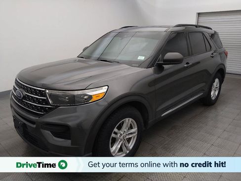 Used 2020 Ford Explorer XLT RWD image 1