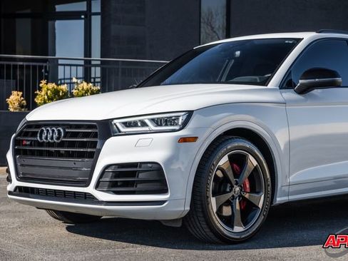 Used 2020 Audi SQ5 Premium Plus w/ Premium Plus Package image 59