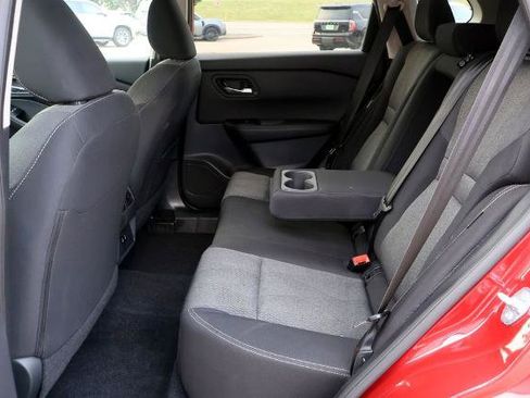 Certified 2025 Nissan Rogue SV AWD/4WD image 14