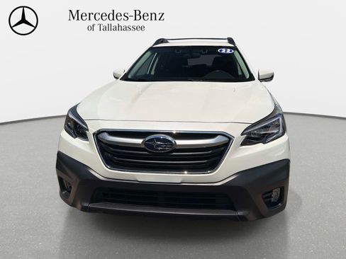 Used 2022 Subaru Outback Premium AWD/4WD image 2