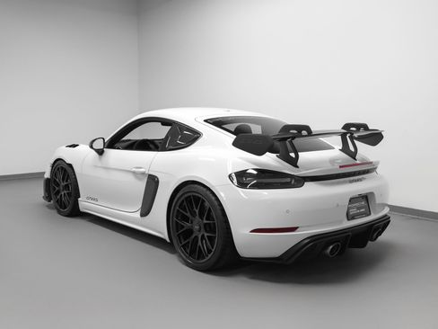 Certified 2023 Porsche 718 Cayman GT4 RS w/ Weissach Package RWD image 3