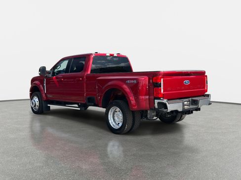 Used 2025 Ford F450 Lariat image 6