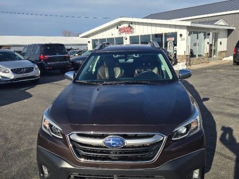 Used 2020 Subaru Outback Touring XT AWD/4WD image 11