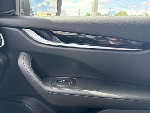 Used 2022 Maserati Levante GT image 21