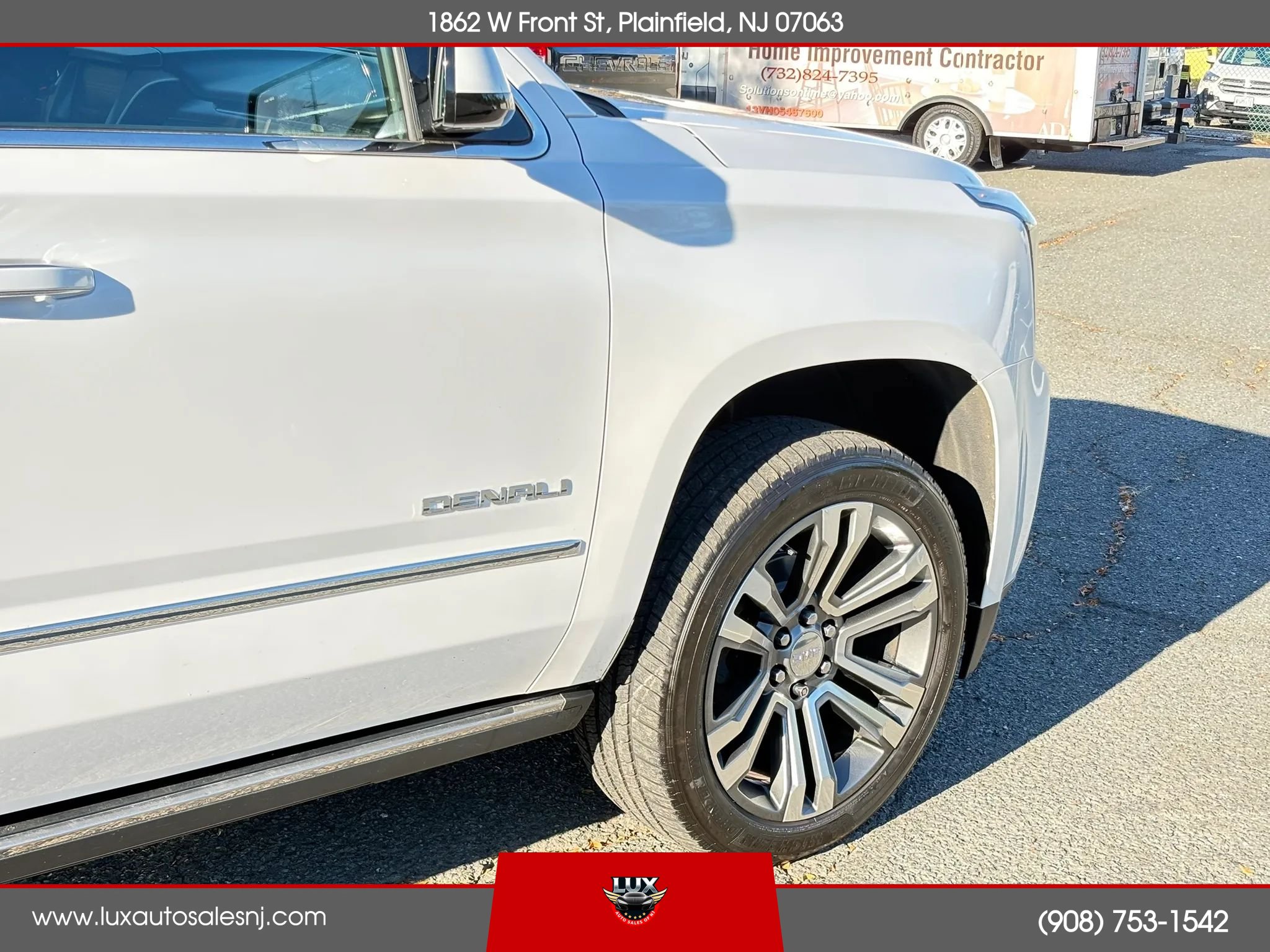 Used 2019 GMC Yukon Denali w/ Denali Ultimate Package AWD/4WD image 12