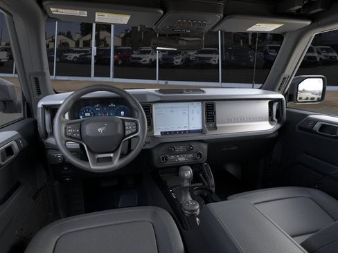 New 2026 Ford Bronco Big Bend w/ Black Diamond Package AWD/4WD image 9