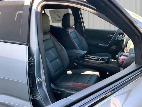 New 2026 Chevrolet Equinox RS w/ Safety and Technology Package image 5