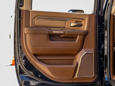 Used 2022 RAM 2500 Limited image 40