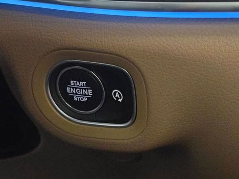 New 2026 Mercedes-Benz GLS 450 4MATIC image 27